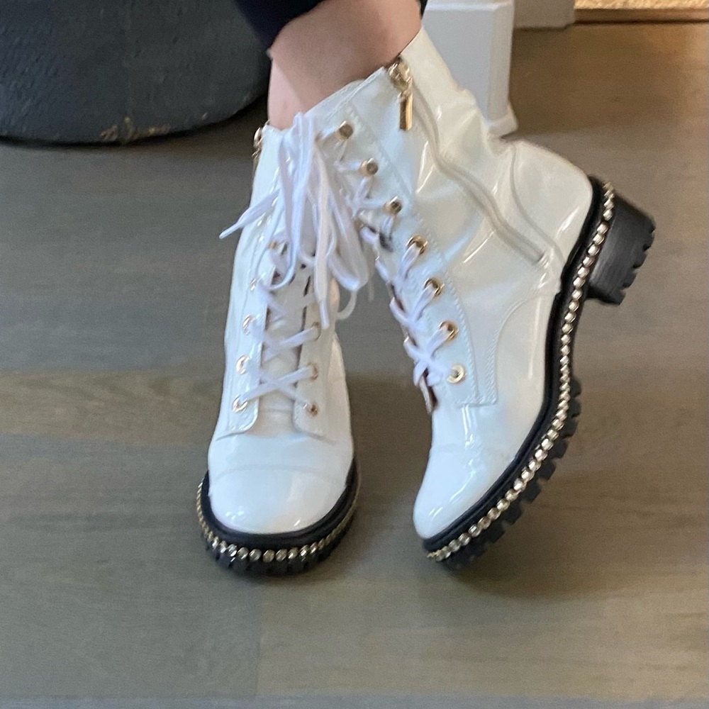 Booties/shoes